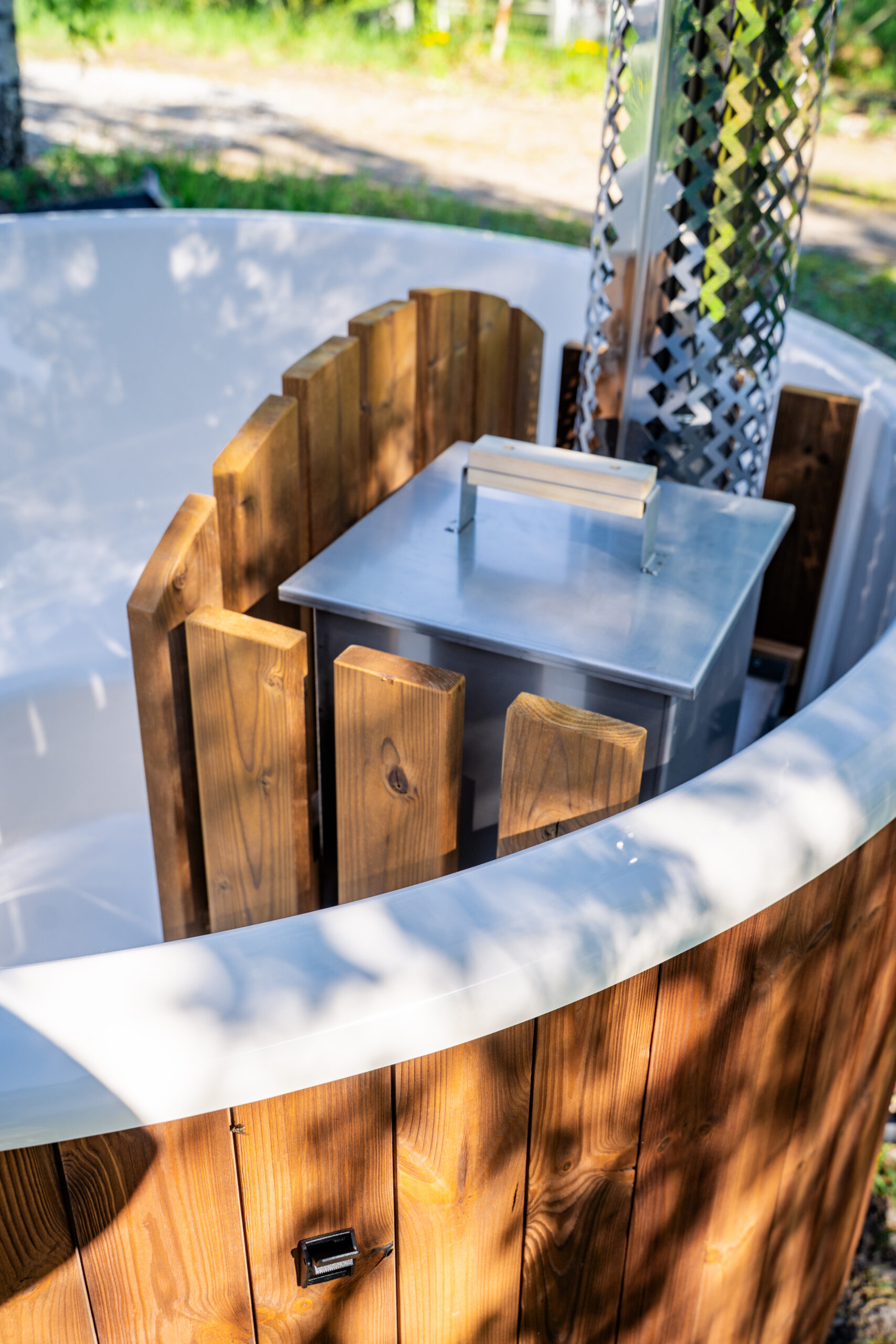 Hot Tub DeLux 200 with Internal Heater